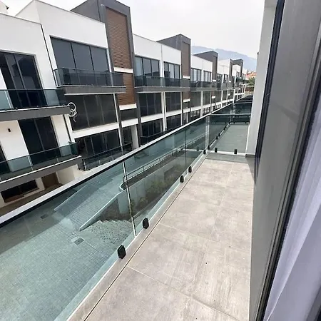 Apartman 2+1 Laden Roof Terrace *